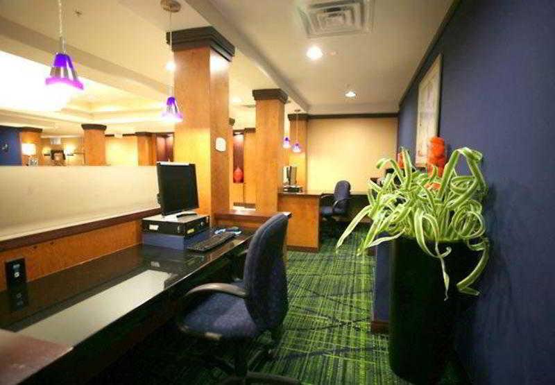 Fairfield Inn And Suites By Marriott Lakeland Plant City Facilities photo