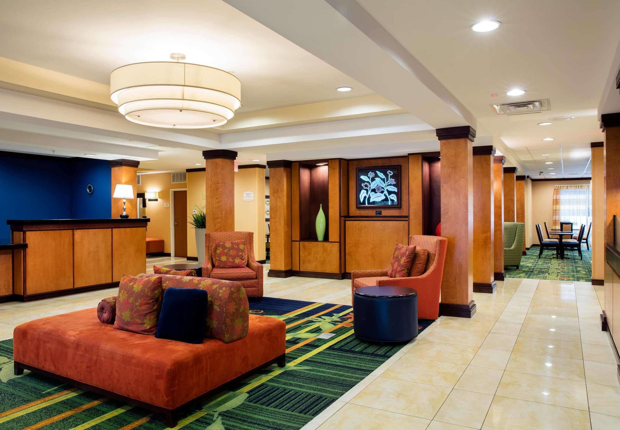 Fairfield Inn And Suites By Marriott Lakeland Plant City Exterior photo