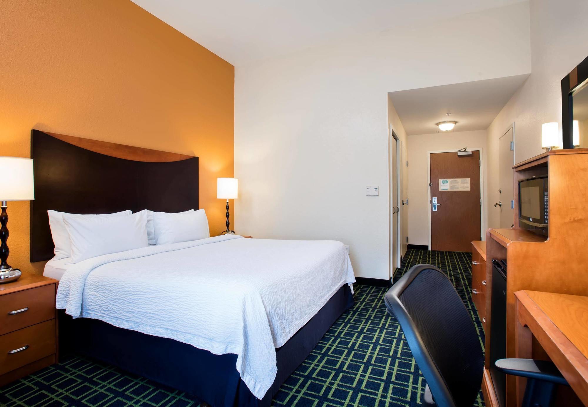 Fairfield Inn And Suites By Marriott Lakeland Plant City Exterior photo